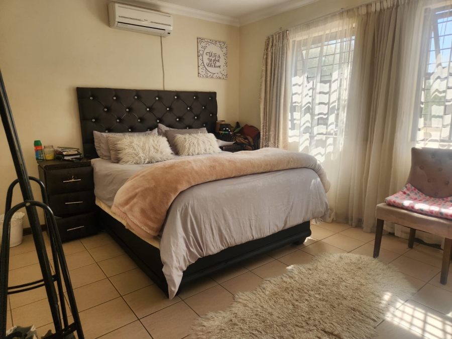 3 Bedroom Property for Sale in Waterval East North West